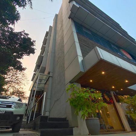 Hotel Samraj Mumbai Exterior foto
